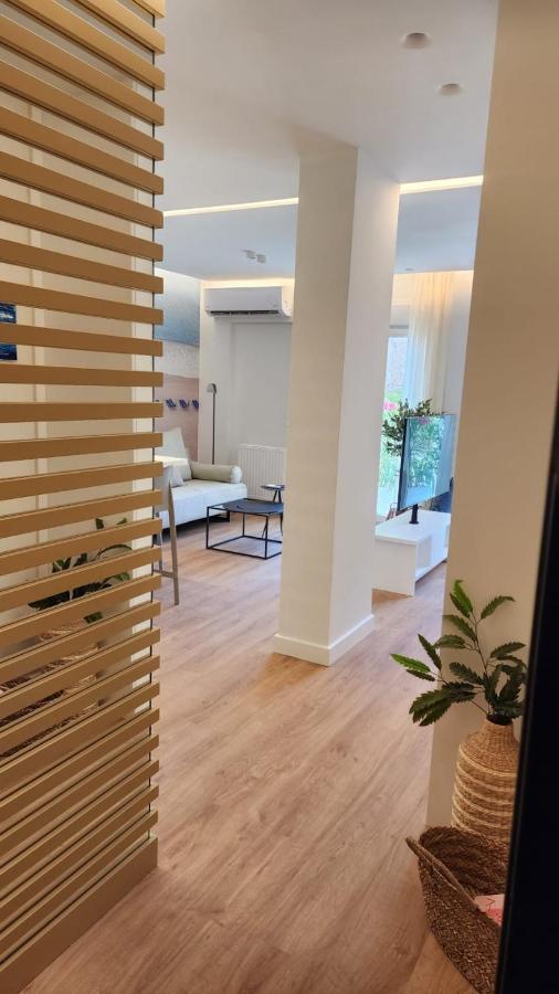 Renovated Apartment With Roof Garden Access, 15 M Walk To Acropolis Athens Ngoại thất bức ảnh