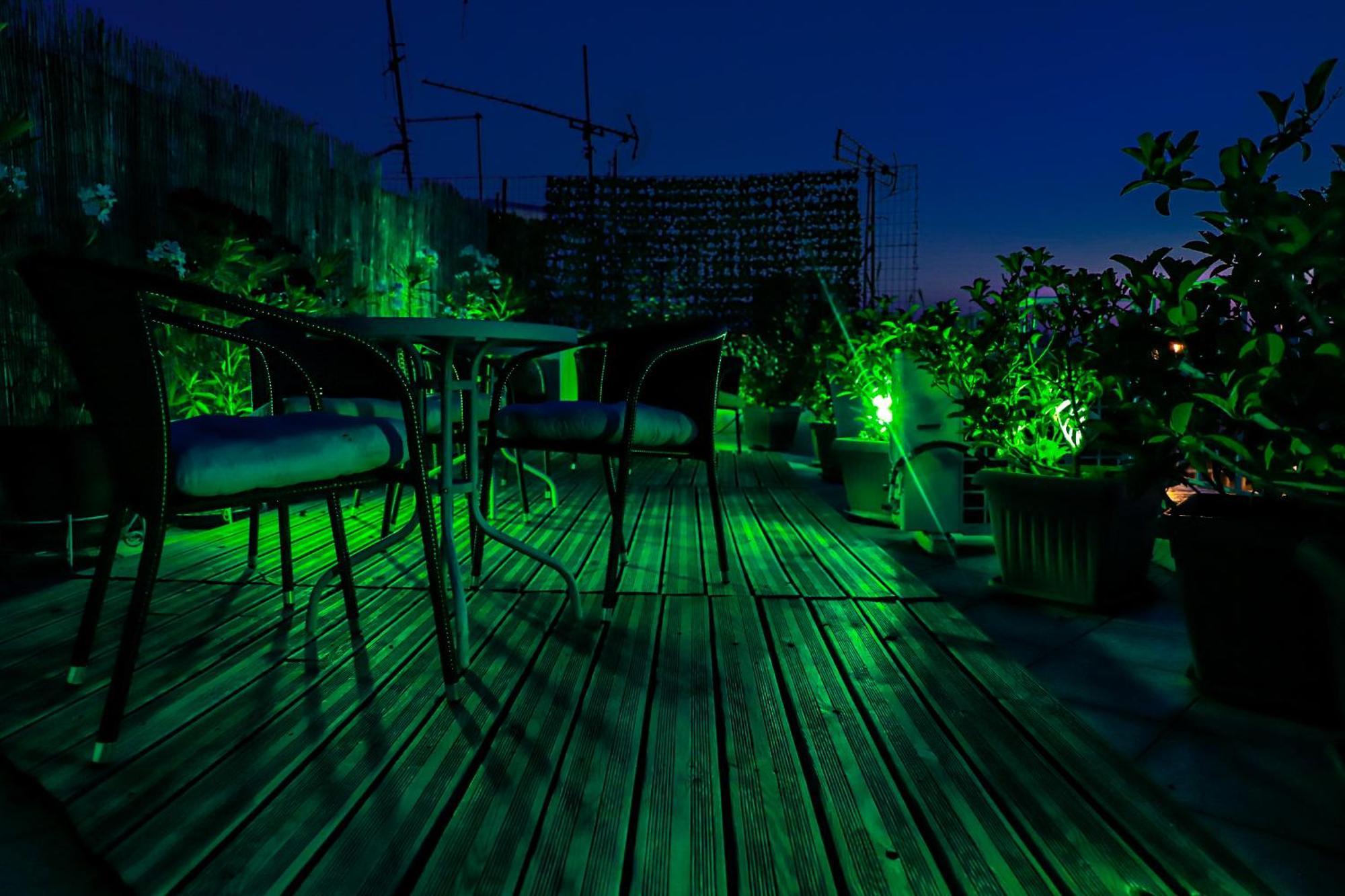 Renovated Apartment With Roof Garden Access, 15 M Walk To Acropolis Athens Ngoại thất bức ảnh