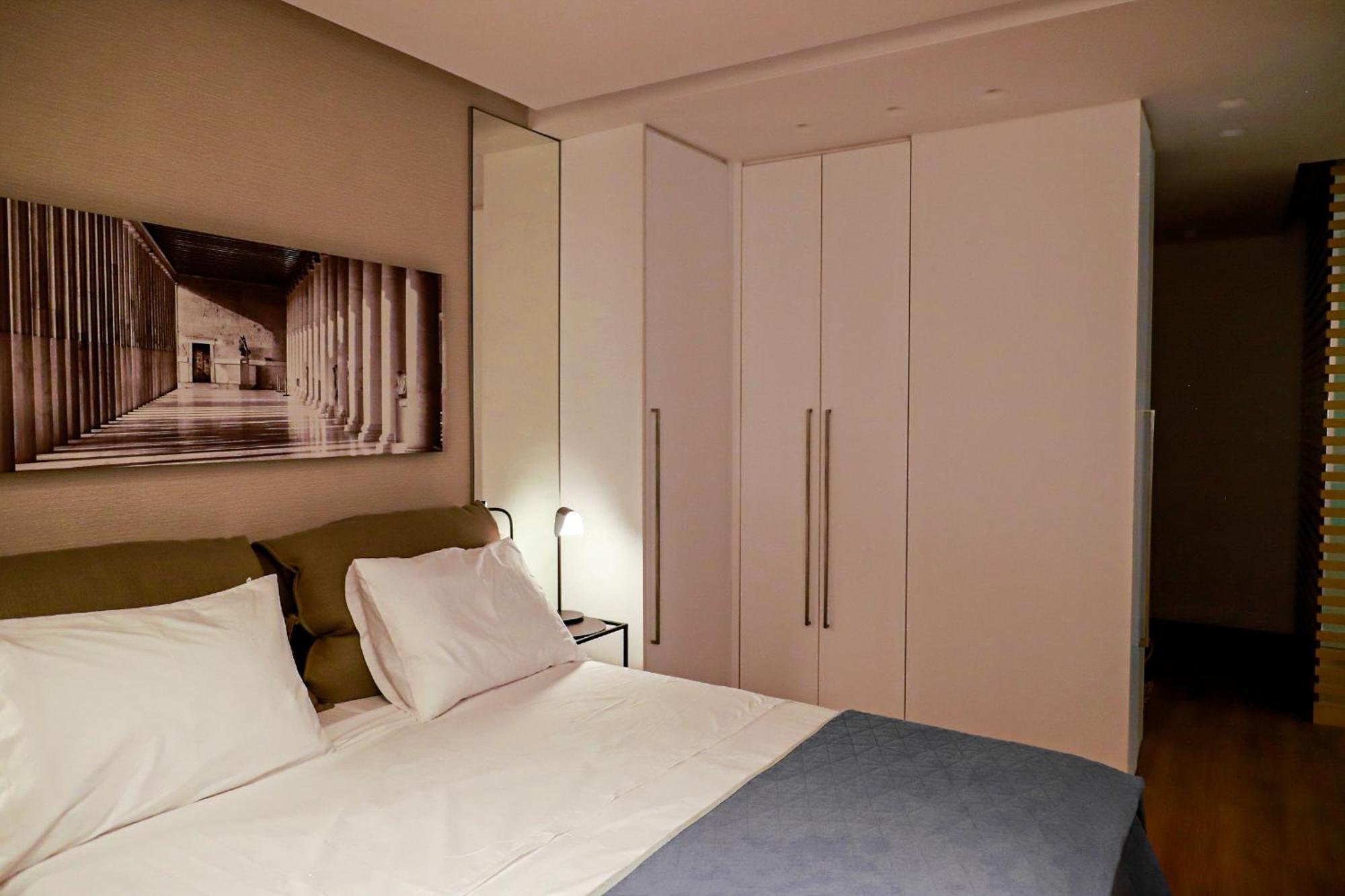 Renovated Apartment With Roof Garden Access, 15 M Walk To Acropolis Athens Ngoại thất bức ảnh