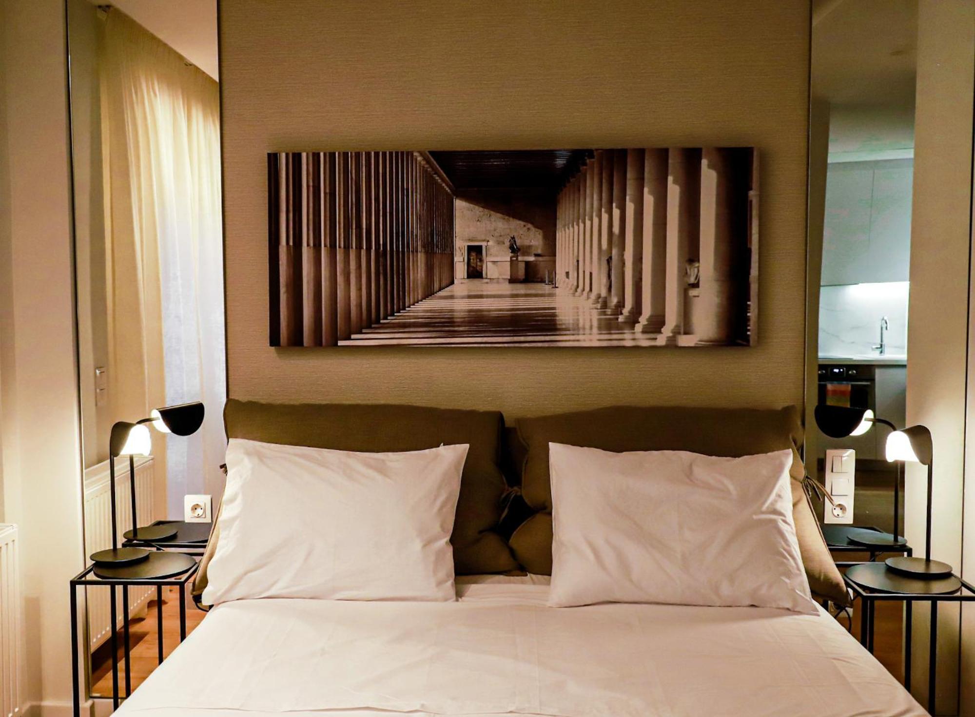 Renovated Apartment With Roof Garden Access, 15 M Walk To Acropolis Athens Ngoại thất bức ảnh