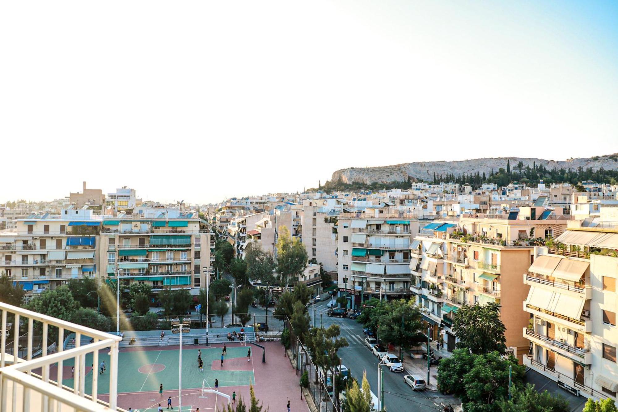Renovated Apartment With Roof Garden Access, 15 M Walk To Acropolis Athens Ngoại thất bức ảnh