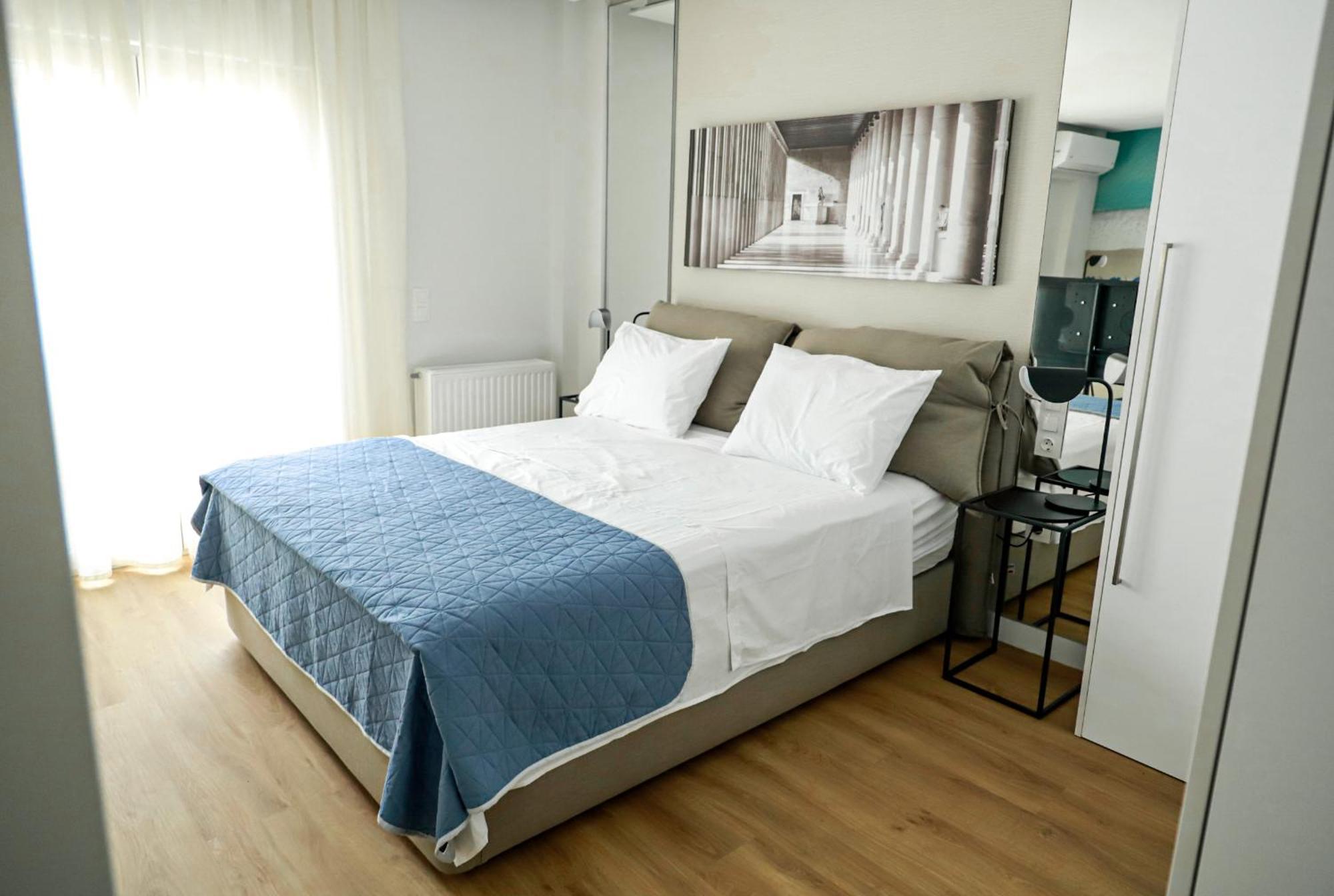 Renovated Apartment With Roof Garden Access, 15 M Walk To Acropolis Athens Ngoại thất bức ảnh