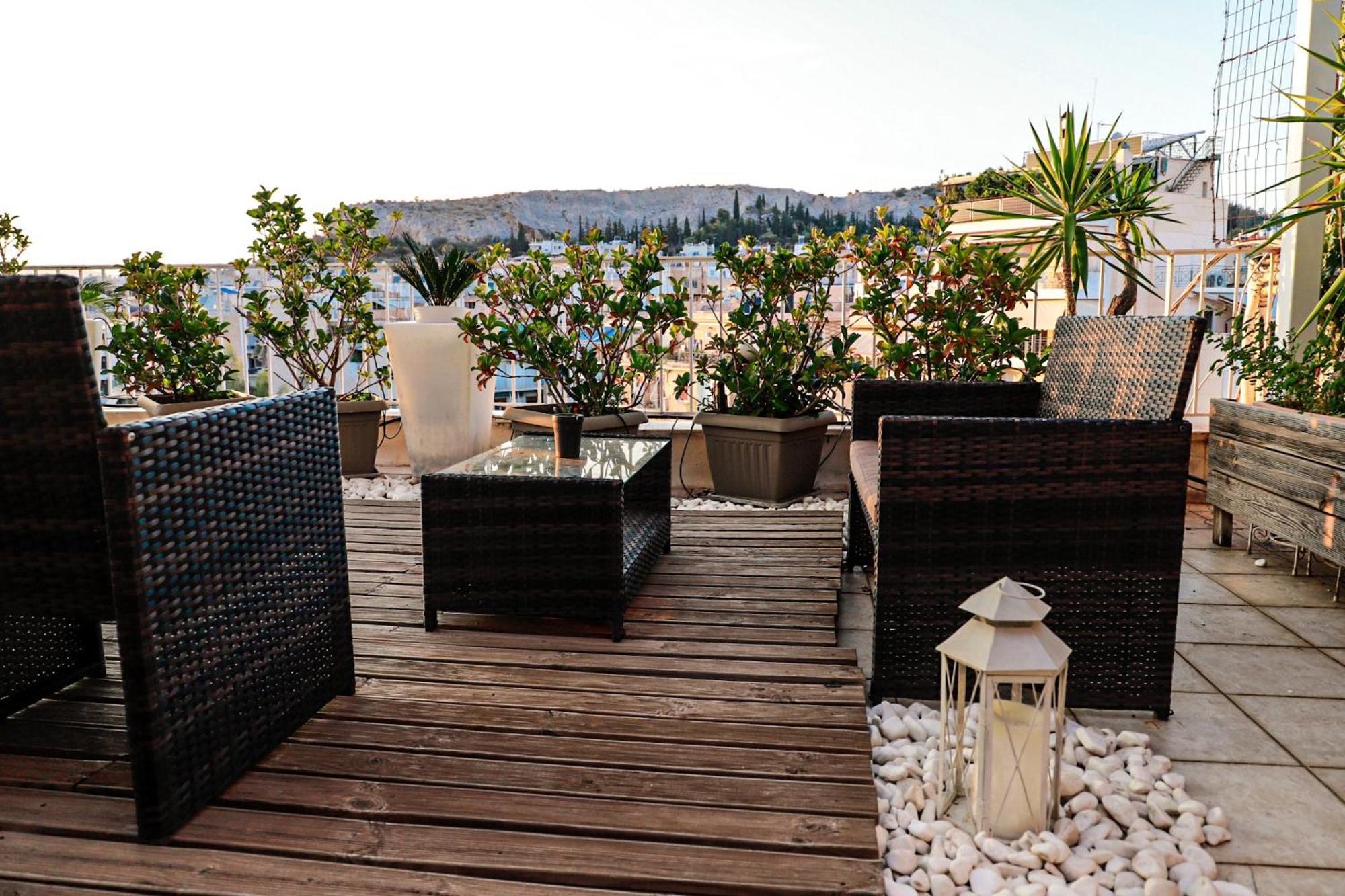 Renovated Apartment With Roof Garden Access, 15 M Walk To Acropolis Athens Ngoại thất bức ảnh